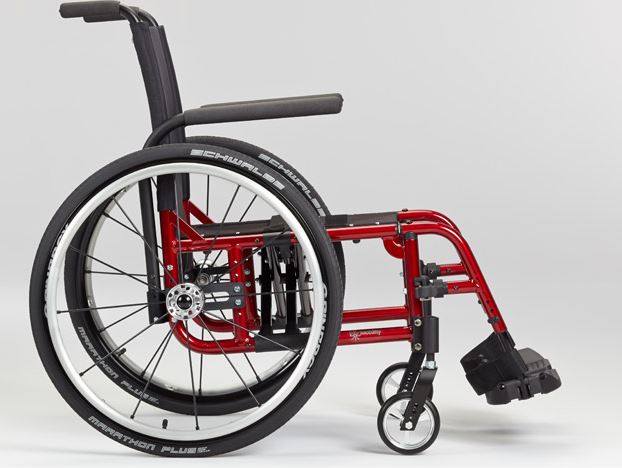 Custom lightweight wheelchair Catalyst 5-1
