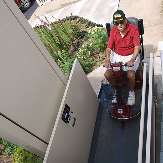 Platform Lift - Harmar Wheelchair Lift