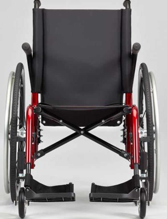 Custom lightweight wheelchair Catalyst 5-2