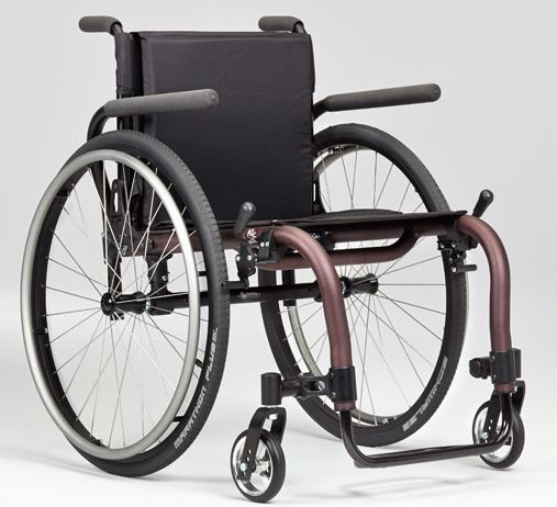 Custom lightweight wheelchair Tsunami ALX 3